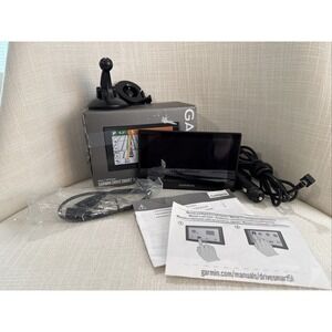 Garmin DriveSmart 51 LMT-S 5" GPS Navigator Bundle with Friction Mount